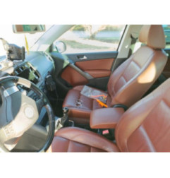 Pare boue arriere droit VOLKSWAGEN TIGUAN 1