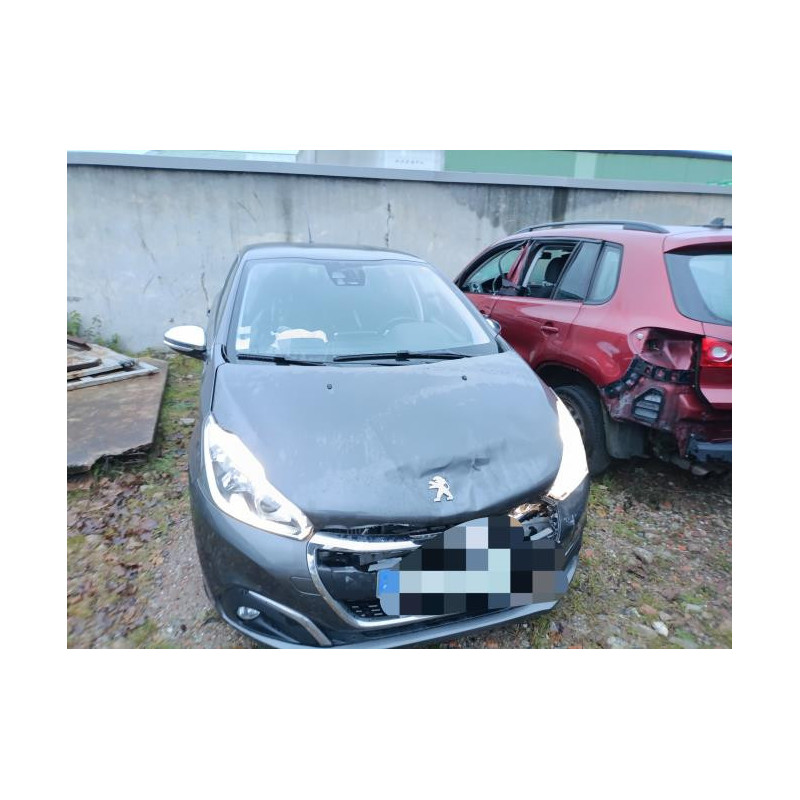 Aile avant droit PEUGEOT 208 1
