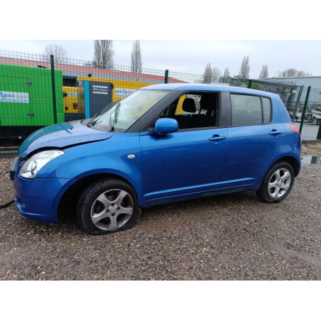 Appui tete avant SUZUKI SWIFT 3 Photo n°1