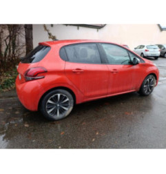 Moyeu avant gauche PEUGEOT 208 1 Photo n°3