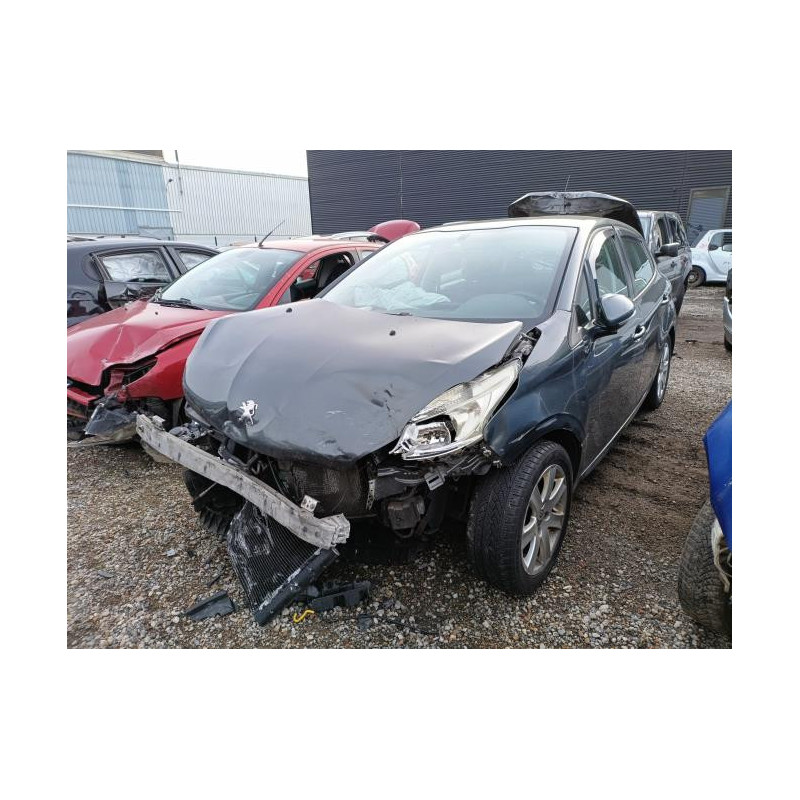 Plage arriere PEUGEOT 208 1