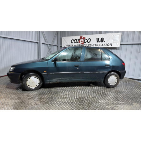 Pare choc avant PEUGEOT 306
