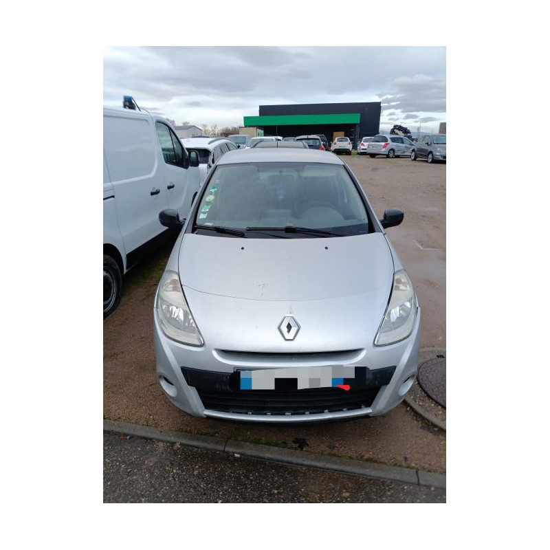 Aile avant gauche RENAULT CLIO 3