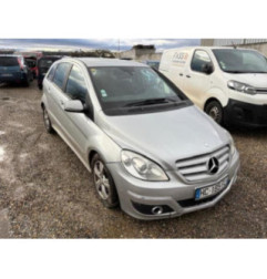 Etrier avant gauche (freinage) MERCEDES CLASSE B 245