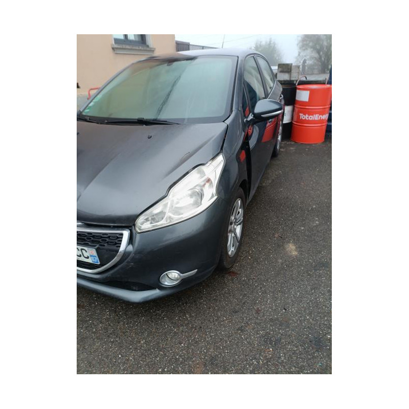 Malle/Hayon arriere PEUGEOT 208 1