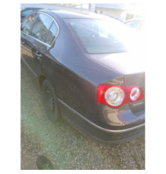 Feu arriere principal droit (feux) VOLKSWAGEN PASSAT 5 Photo n°1