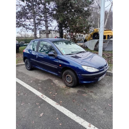 Moteur PEUGEOT 206 Photo n°1