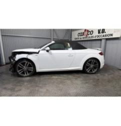 Moyeu avant droit AUDI TT 3