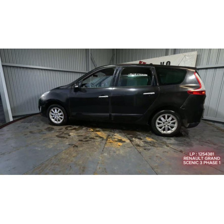 Pare choc avant RENAULT GRAND SCENIC 3