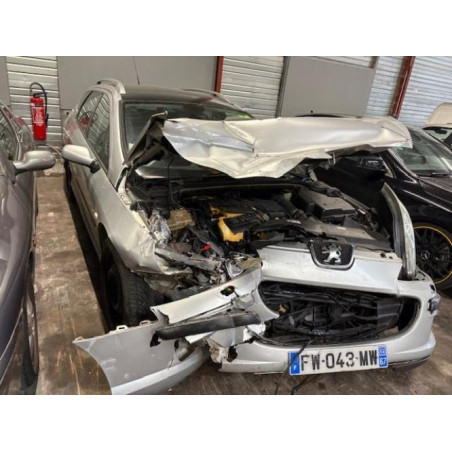 Pare choc arriere PEUGEOT 407