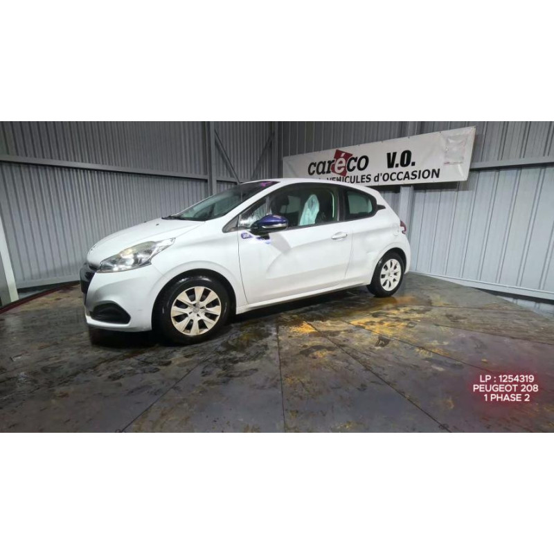 Optique avant principal gauche (feux)(phare) PEUGEOT 208 1