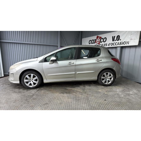 Attache ceinture arriere droit PEUGEOT 308 1