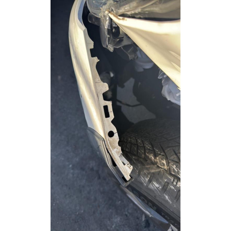 Pare choc avant PEUGEOT 2008 1