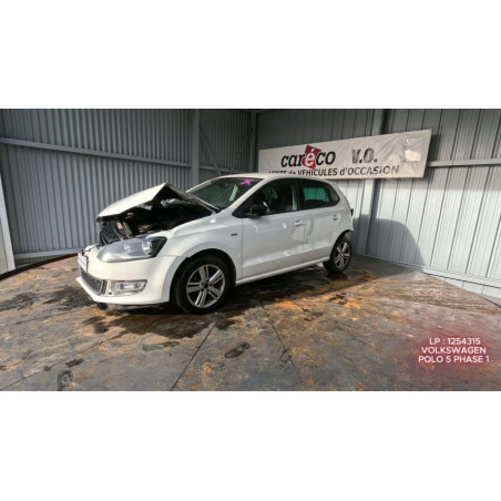 Compteur VOLKSWAGEN POLO 5 Photo n°1
