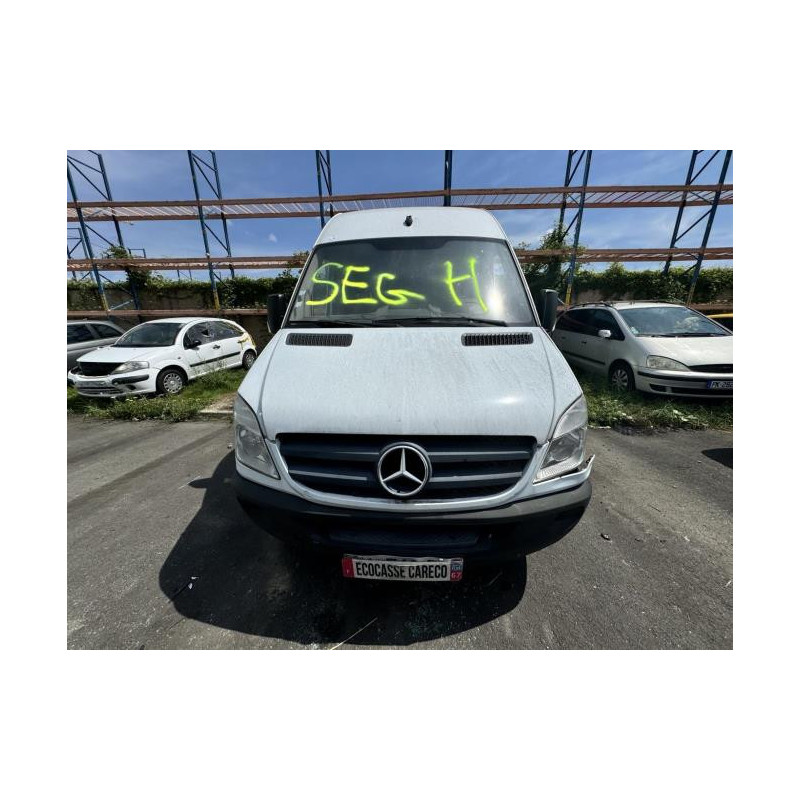 Aile avant droit MERCEDES SPRINTER 2