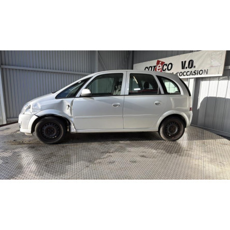 Feu arriere principal droit (feux) OPEL MERIVA A