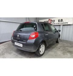 Capot RENAULT CLIO 3 Photo n°7