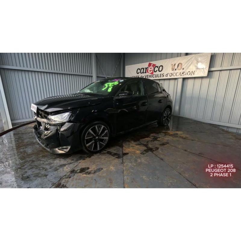 Moteur essuie glace avant PEUGEOT 208 2