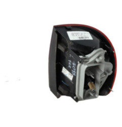 Feu arriere principal droit (feux) VOLKSWAGEN FOX Photo n°3