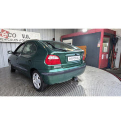 Porte arriere gauche RENAULT MEGANE 1 Photo n°7