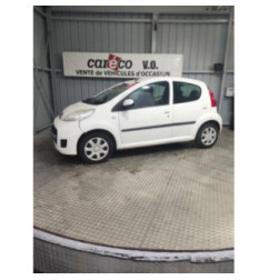 Attache ceinture arriere droit PEUGEOT 107 Photo n°5