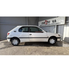 Ceinture arriere gauche PEUGEOT 306 Photo n°4