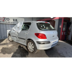 Compresseur clim PEUGEOT 307 Photo n°7