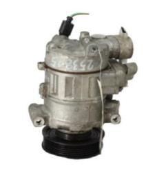 Compresseur clim VOLKSWAGEN GOLF 6 Photo n°4