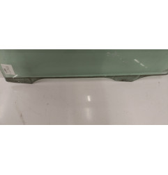 Vitre avant gauche PEUGEOT 206