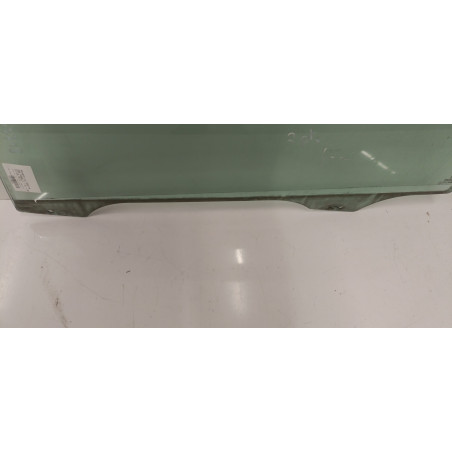 Vitre avant gauche PEUGEOT 206