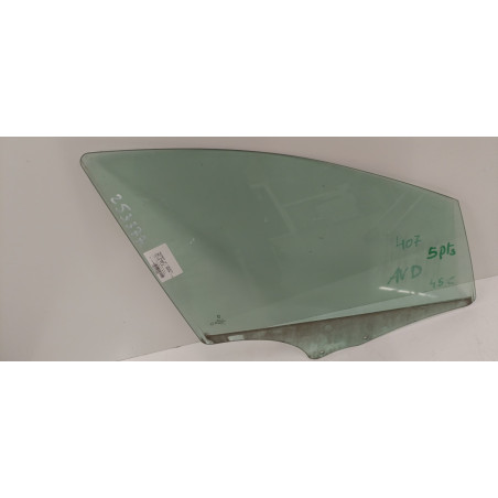 Vitre avant droit PEUGEOT 407 Photo n°1