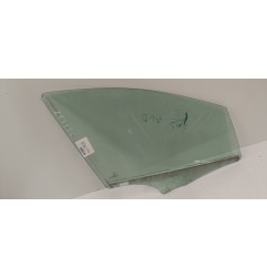 Vitre avant droit PEUGEOT 407 Photo n°1