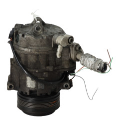 Compresseur clim BMW X5 E70 Photo n°1