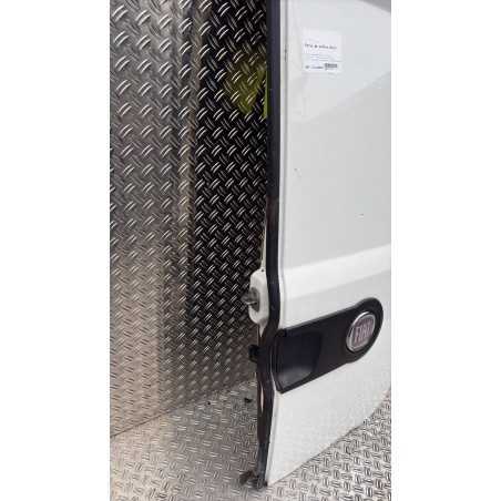 Porte de coffre droit FIAT DOBLO 2