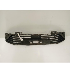 Grille de pare choc RENAULT CLIO 5 Photo n°1
