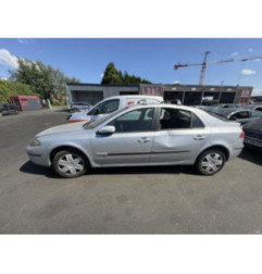 Feu arriere secondaire droit (feux) RENAULT LAGUNA 2 Photo n°16