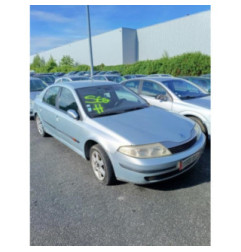 Feu arriere secondaire droit (feux) RENAULT LAGUNA 2 Photo n°6