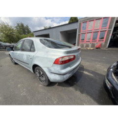 Feu arriere secondaire droit (feux) RENAULT LAGUNA 2 Photo n°20