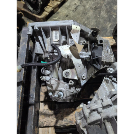 Boite de vitesses DACIA DUSTER 1