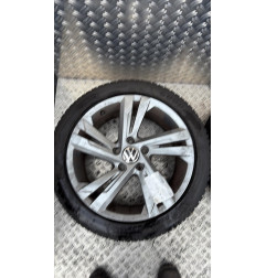 Jeu de 4 jantes  VOLKSWAGEN GOLF 8