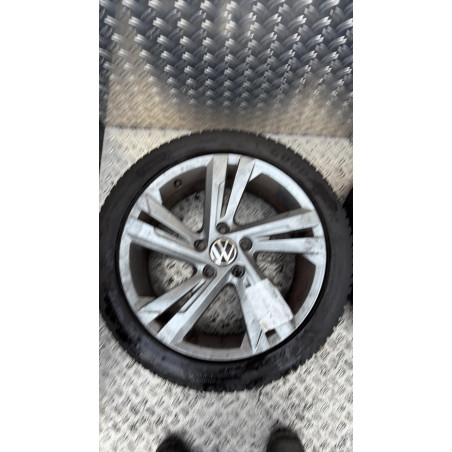 Jeu de 4 jantes  VOLKSWAGEN GOLF 8
