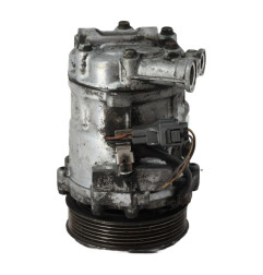 Compresseur clim FIAT PUNTO 3 Photo n°1