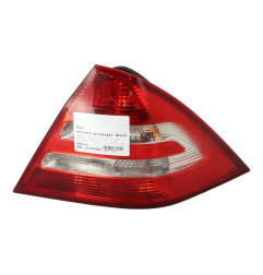 Feu arriere principal droit (feux) MERCEDES CLASSE C 203 Photo n°1