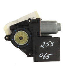 Moteur leve vitre avant droit VOLKSWAGEN GOLF 6