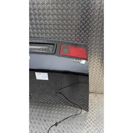 Malle/Hayon arriere AUDI A8 1