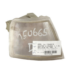 Optique avant secondaire droit (feux)(clignotant) OPEL VECTRA A Photo n°1