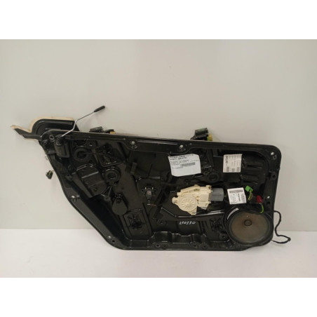 Moteur leve vitre avant gauche MERCEDES CLASSE A 176 Photo n°1