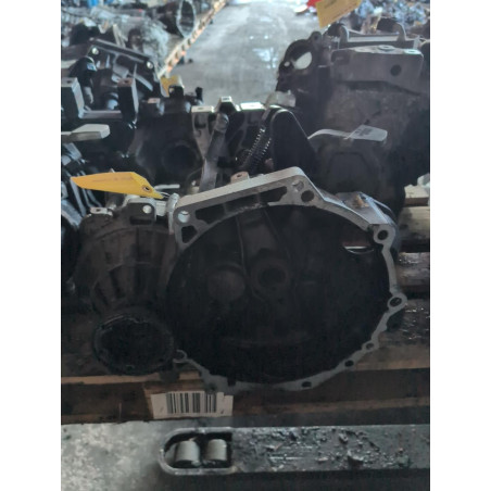 Boite de vitesses VOLKSWAGEN PASSAT 5 Photo n°1