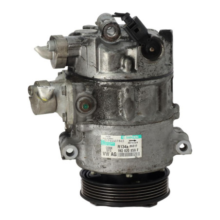 Compresseur clim VOLKSWAGEN PASSAT 5 Photo n°1