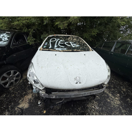 Boite de vitesses PEUGEOT 208 1 Photo n°1